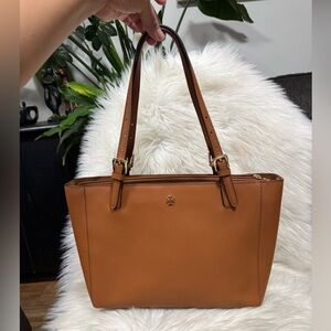 Authentic Tory Burch Tan Leather Tote